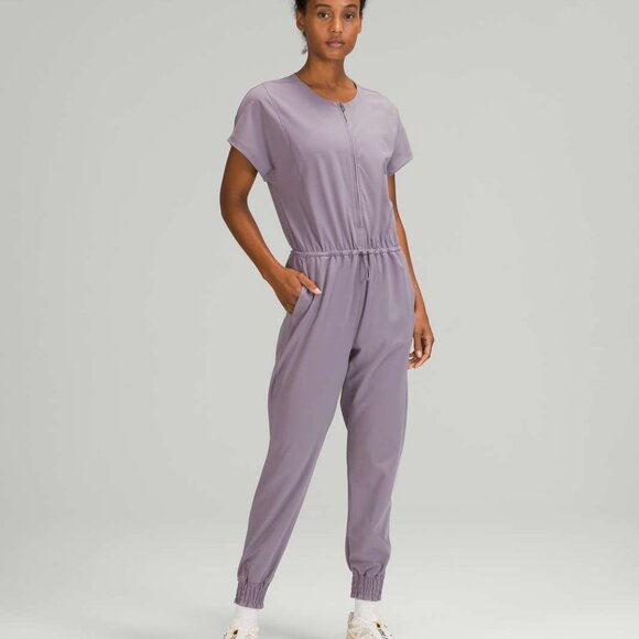 Lululemon Stretch Travel Woven Jumpsuit NWOT - Picture 1 of 6